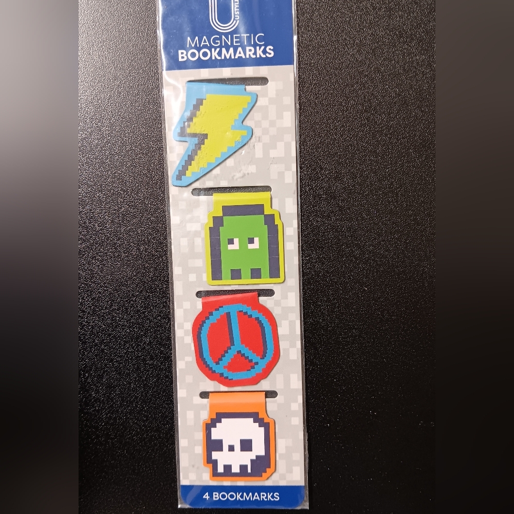 Magnetic Bookmarks  (NEW)